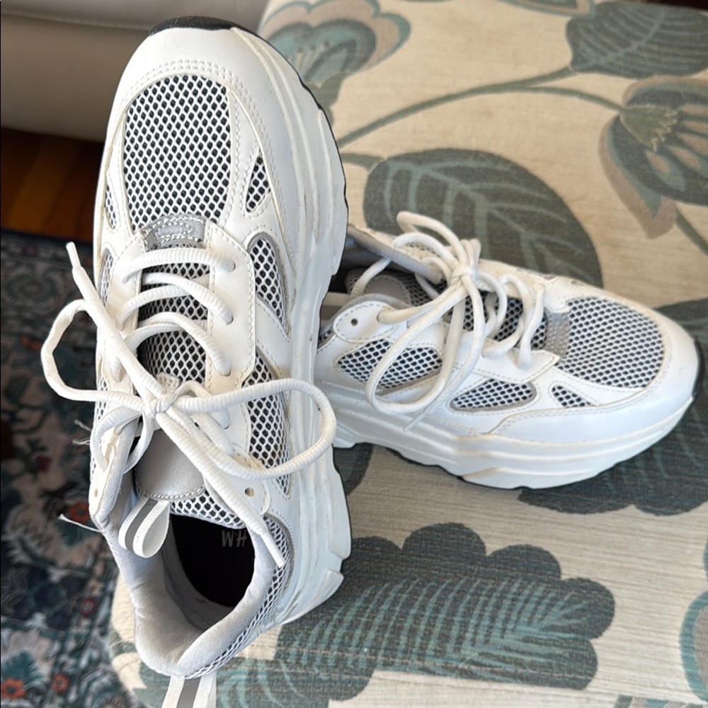 H&M White Women's Sneakers Size 7/38